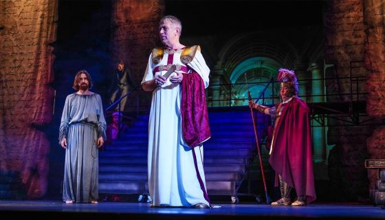 Спектакль «Мастер и Маргарита»