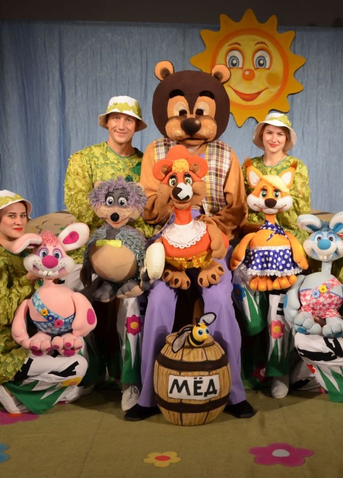 Кукольный спектакль «Мишкины шишки»